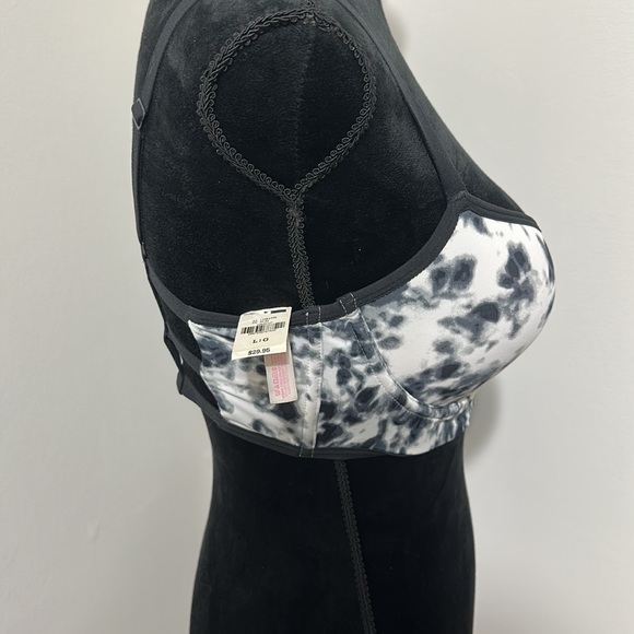 Pink Bra - Picture 2 of 4